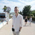 Niuans Bistro & Cafe